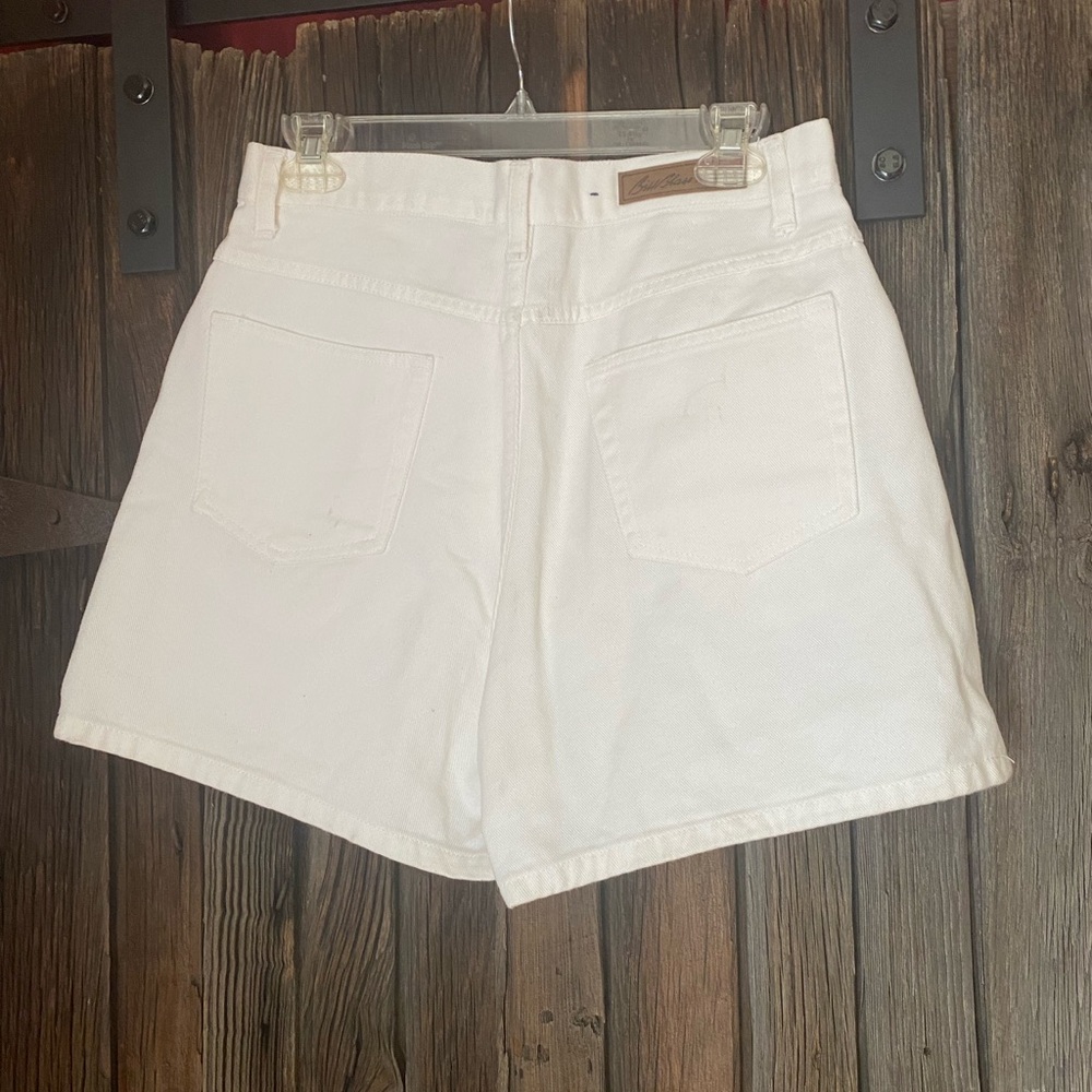 (Retro) Bill Blass • size 10 • white shorts